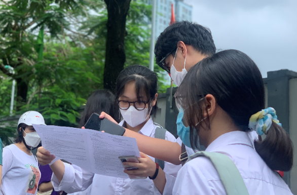 thi lop 10 ha noi 2 16235620351581274827523