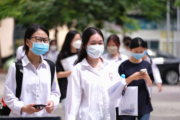 z35482176278718f363d5659809416ca1a2d3b256dc1b5 16596828492991944905734