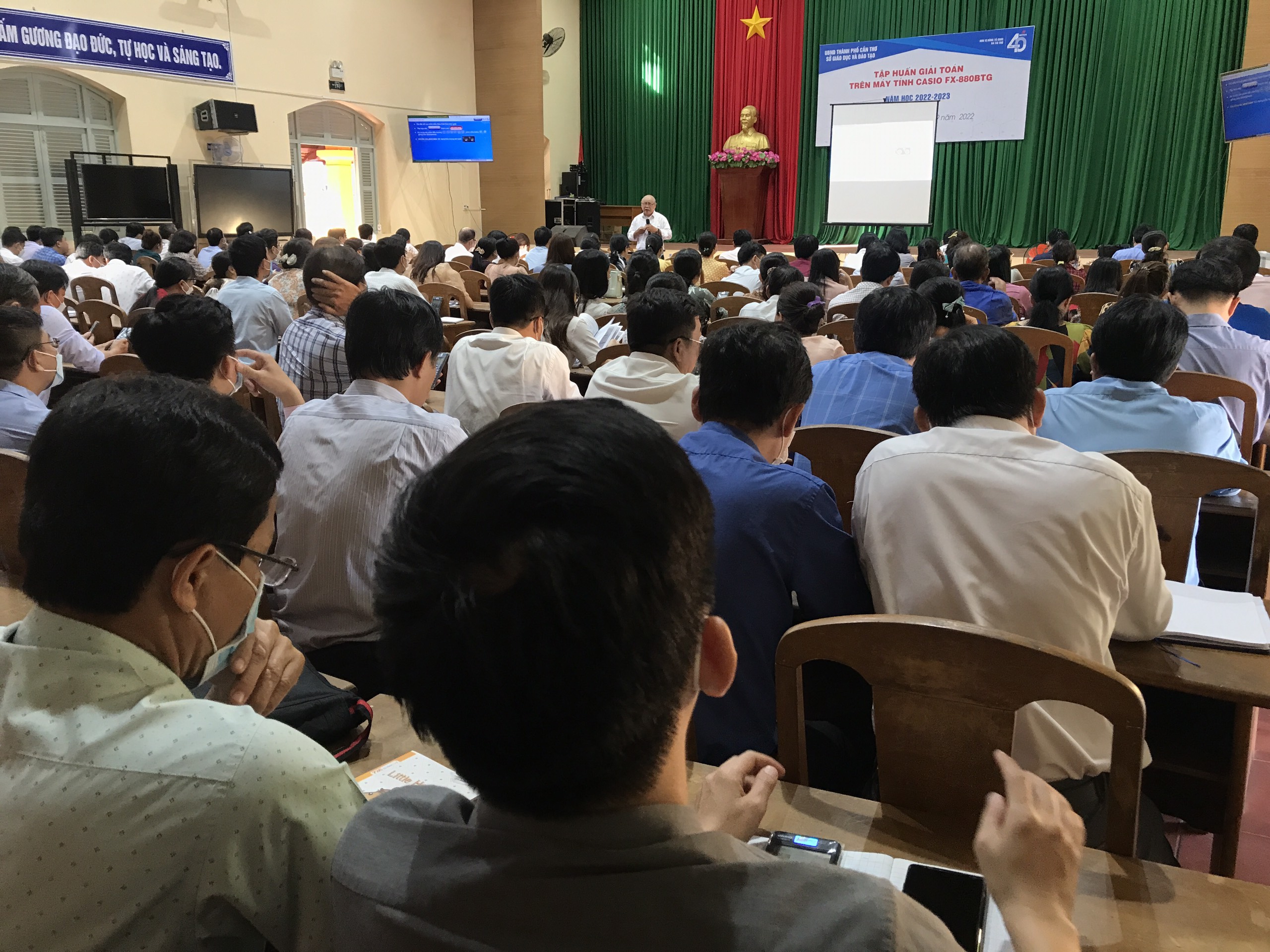 115930491d75d92b806420