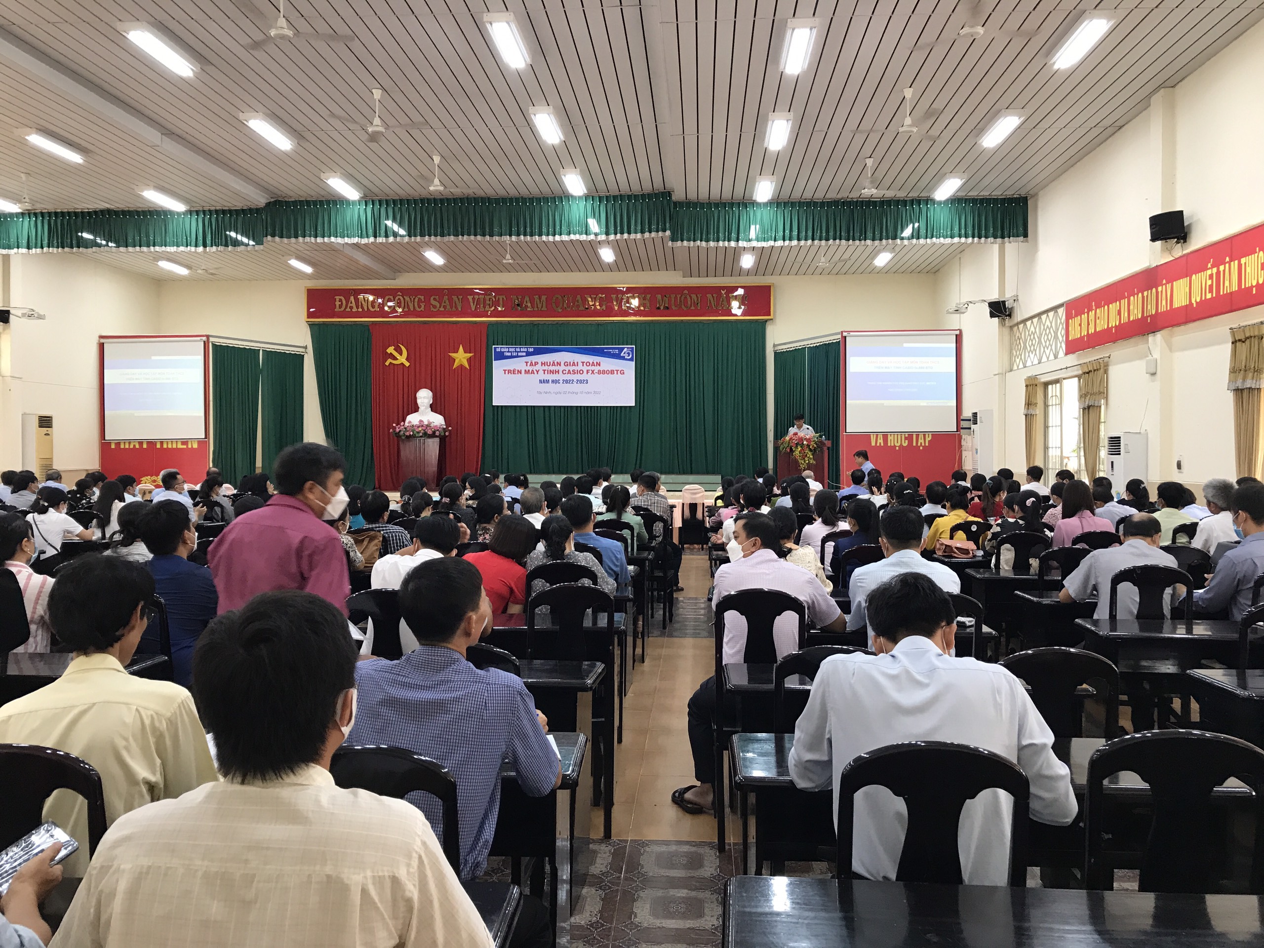 9f4430eff7a330fd69b2