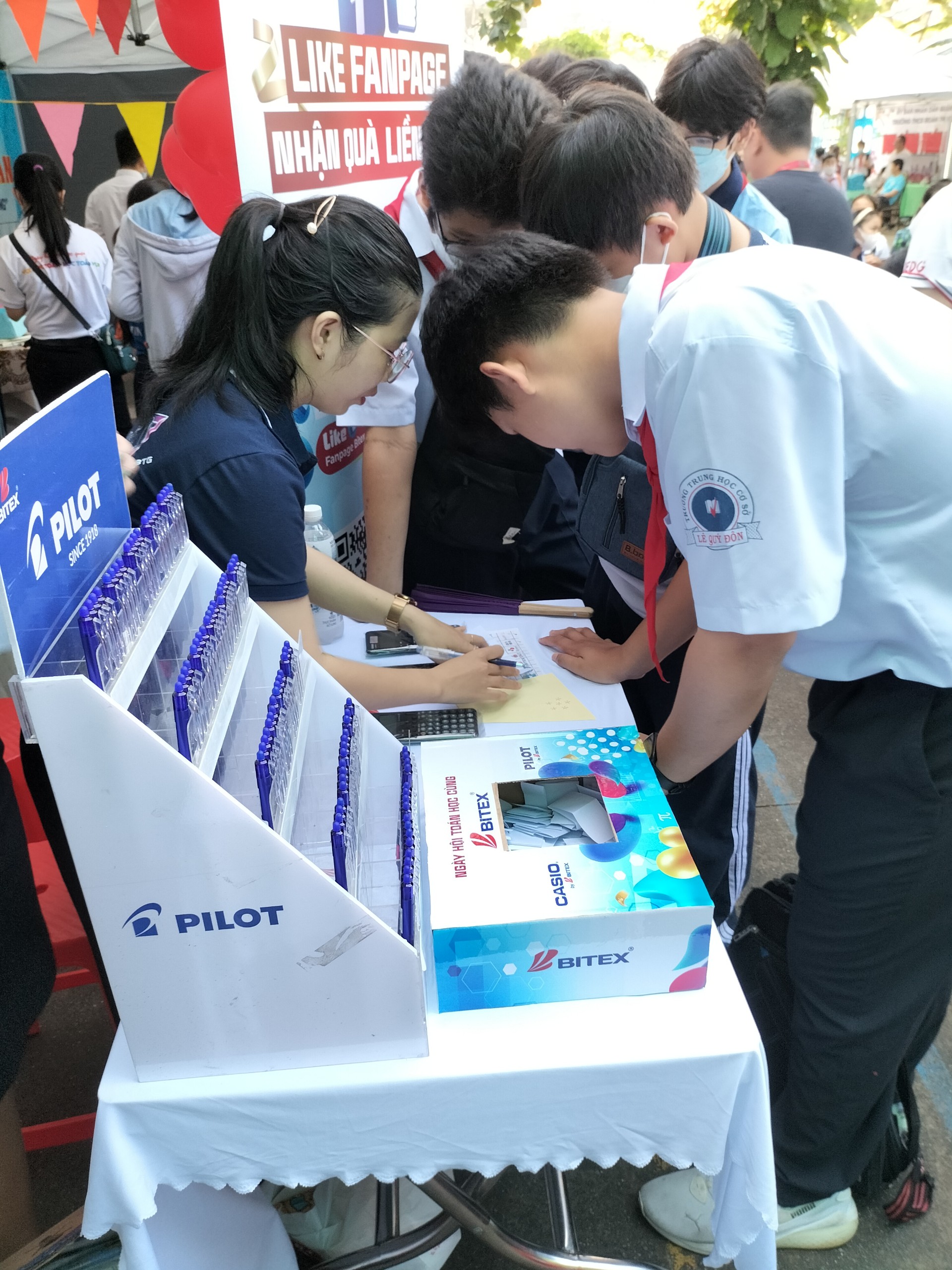 9d399d19533d9563cc2c