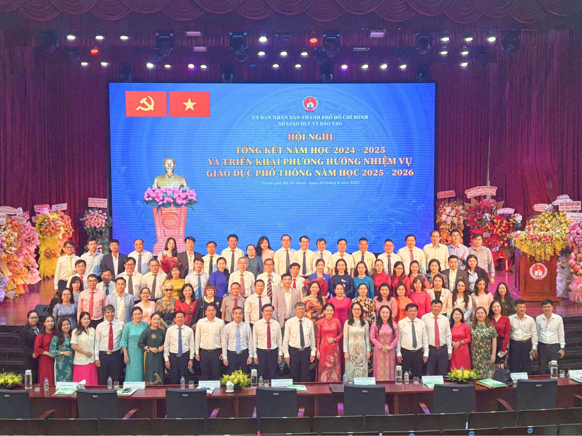 bitex dong hanh cung so gd dt tp hcm xay dung truong hoc hanh phuc nam hoc 2025 2026 1